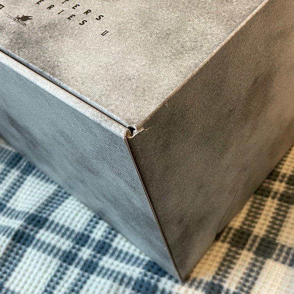 Authentic NEW POP MART LABUBU The Monsters Angel In Clouds Vinyl Doll white HTF - Picture 4 of 14